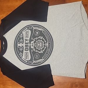Mens Large Obey 3/4 sleeve tshirt